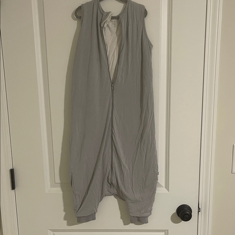 Kyte BABY Gray Sleeveless Sleep Sack